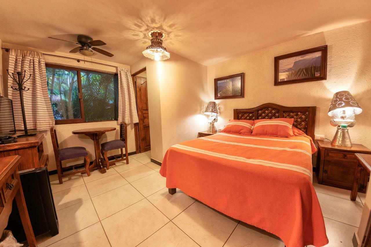 Hotel Casa Yunenisa Oaxaca Extérieur photo